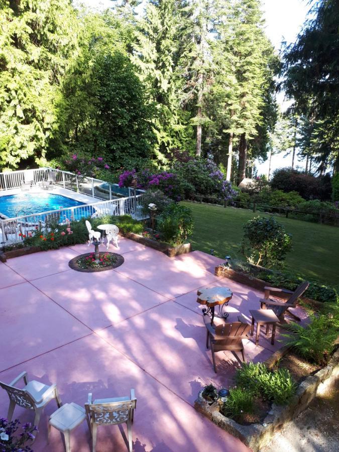 Caprice Bed & Breakfast Roberts Creek Dış mekan fotoğraf