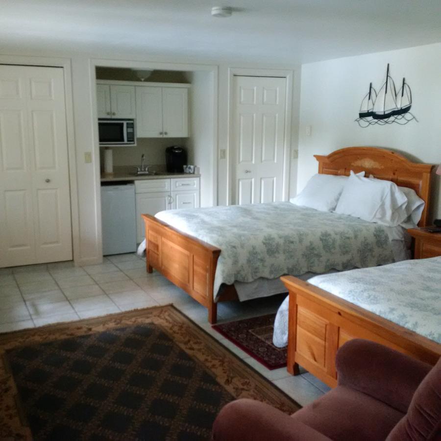 Caprice Bed & Breakfast Roberts Creek Dış mekan fotoğraf